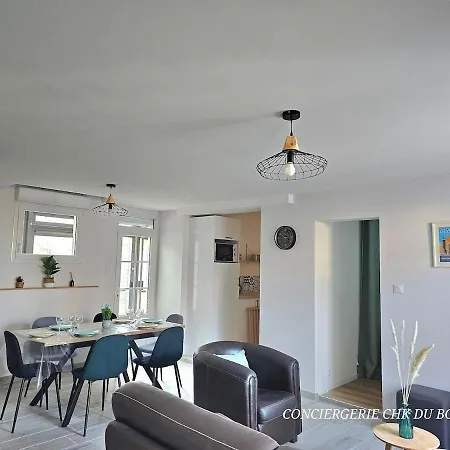 Le Relais 19 Centre Bourg T4 100m2 - 4min A Puy Dufou Holiday home