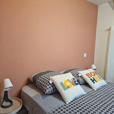 Le Relais 19 Centre Bourg T4 100m2 - 4min A Puy Dufou *